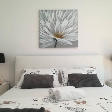 Apartman D&D*** Varaždin Buitenkant foto
