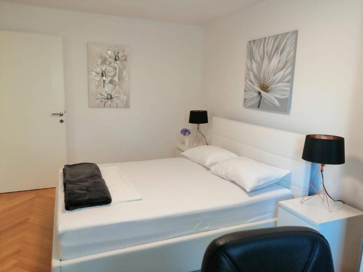 Apartman D&D*** Varaždin Buitenkant foto