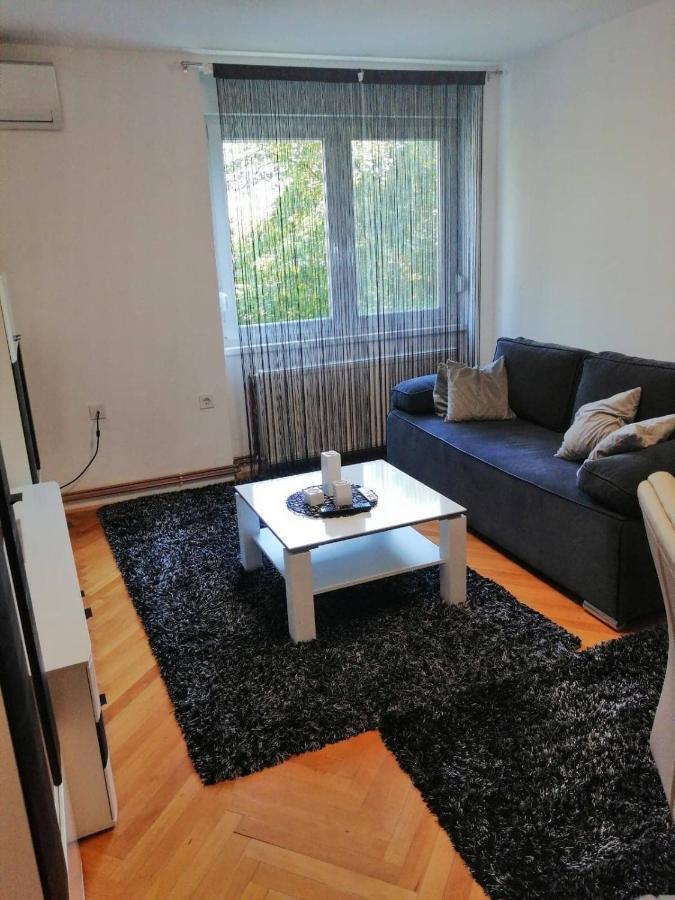 Apartman D&D*** Appartement Varaždin Buitenkant foto