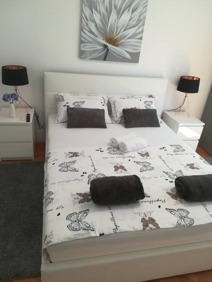 Apartman D&D*** Varaždin Buitenkant foto