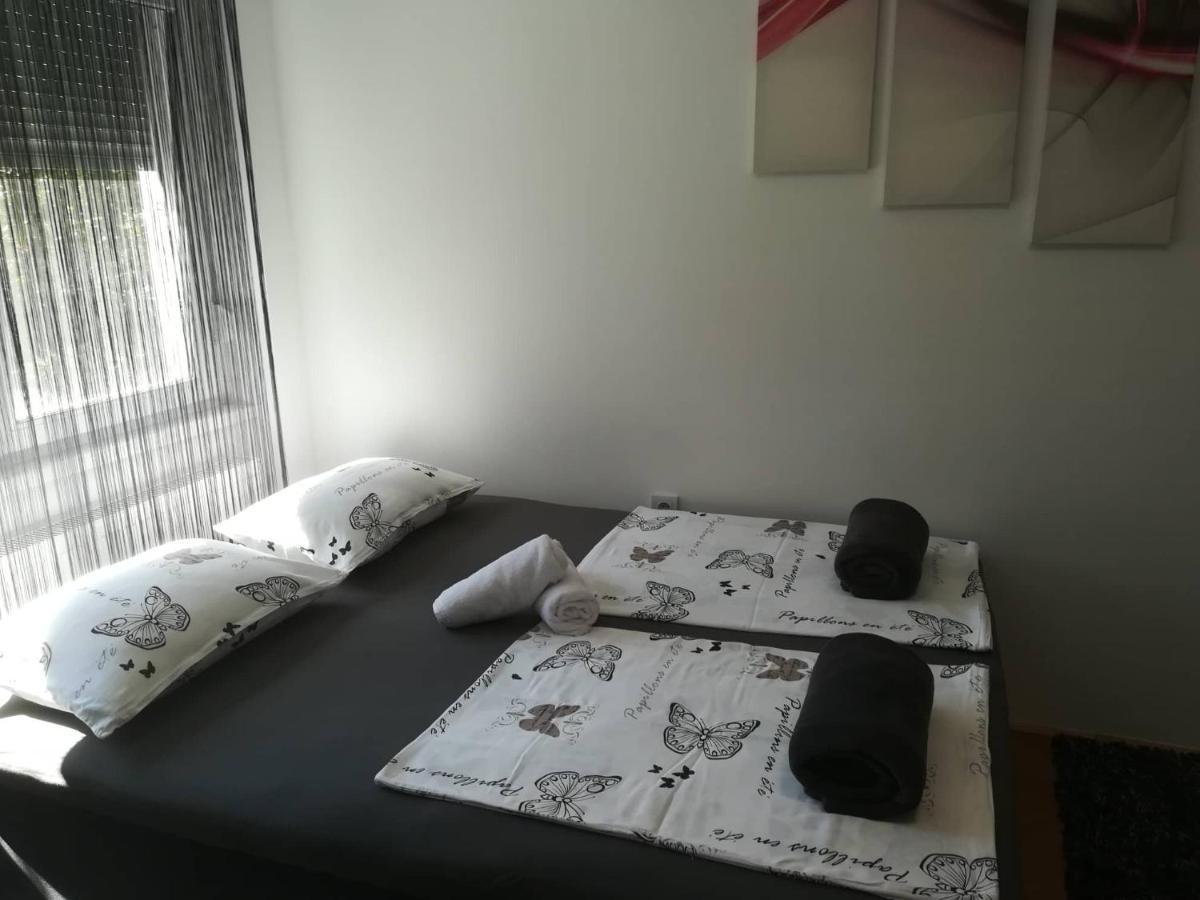 Apartman D&D*** Appartement Varaždin Buitenkant foto