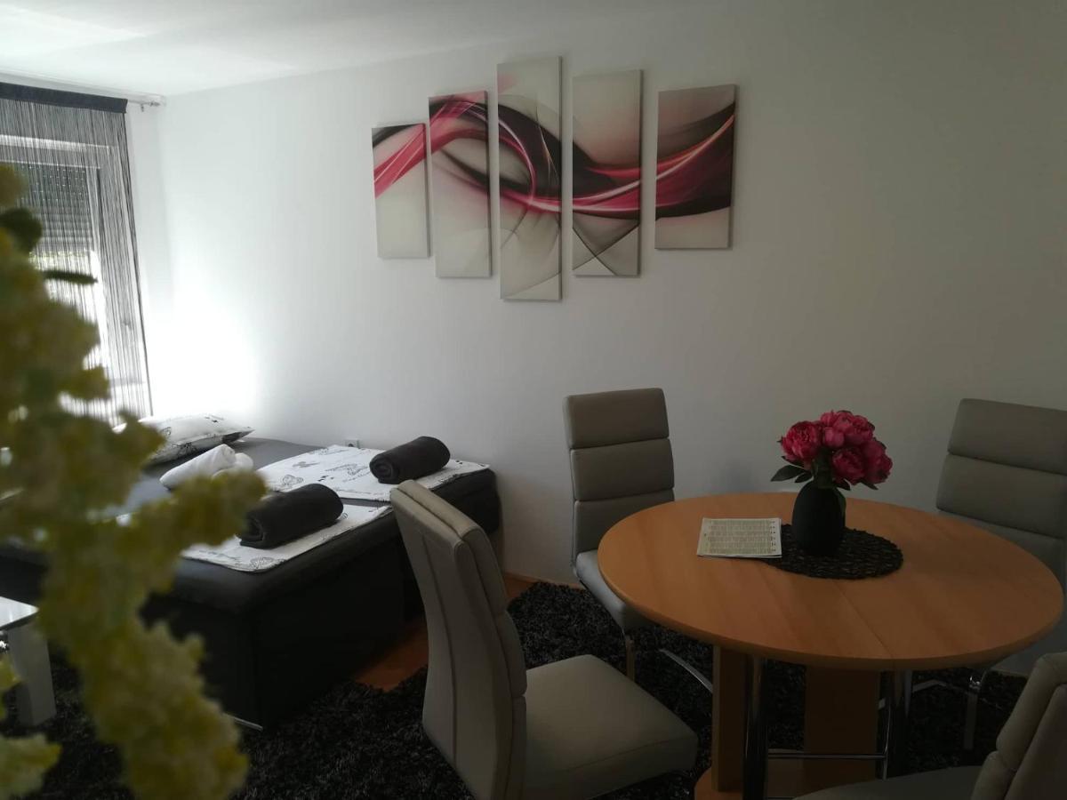 Apartman D&D*** Appartement Varaždin Buitenkant foto