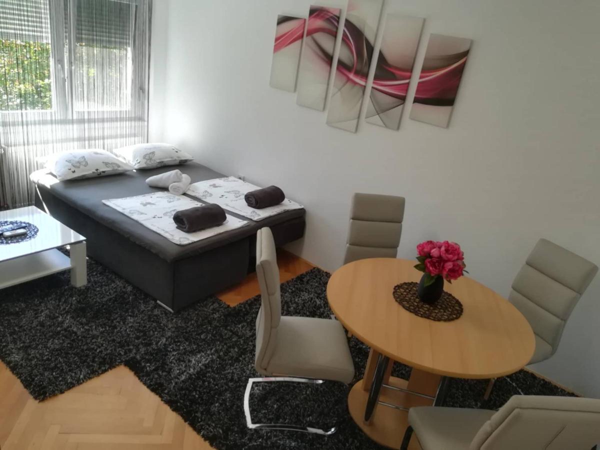 Apartman D&D*** Varaždin Buitenkant foto