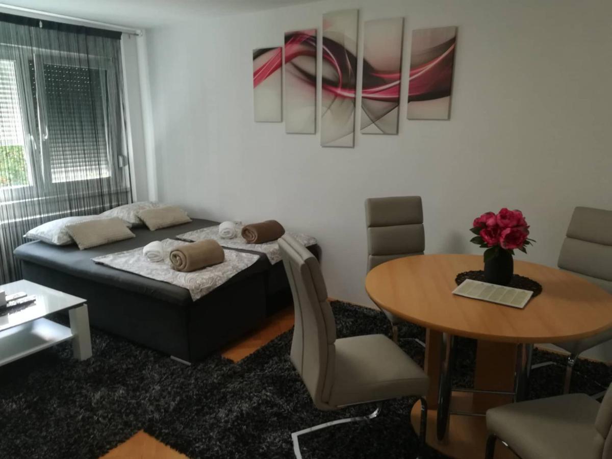 Apartman D&D*** Varaždin Buitenkant foto